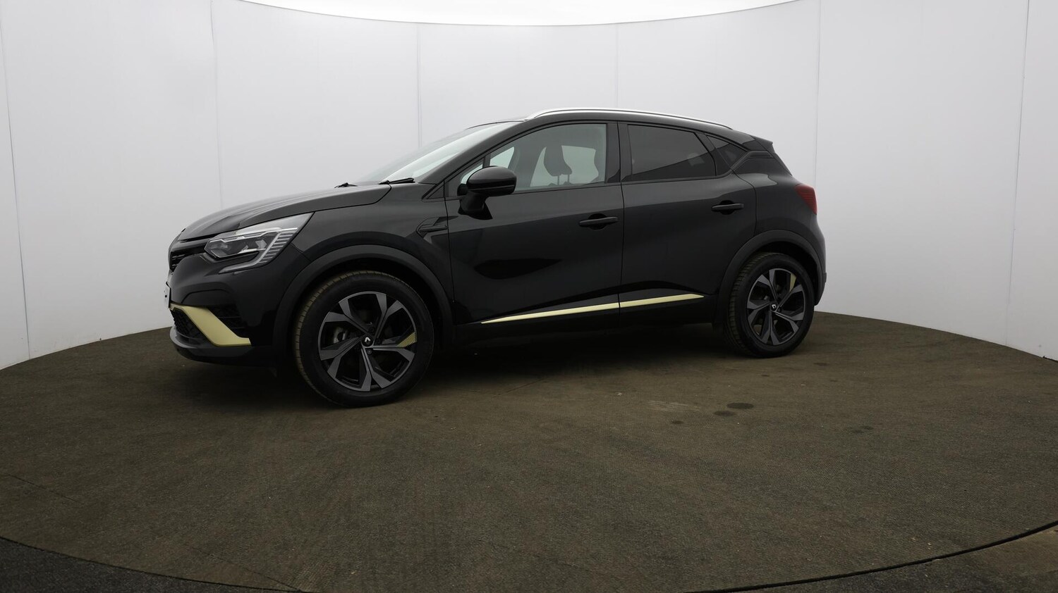 Used Renault Captur 2023 for sale - 76042187: Photo 37
