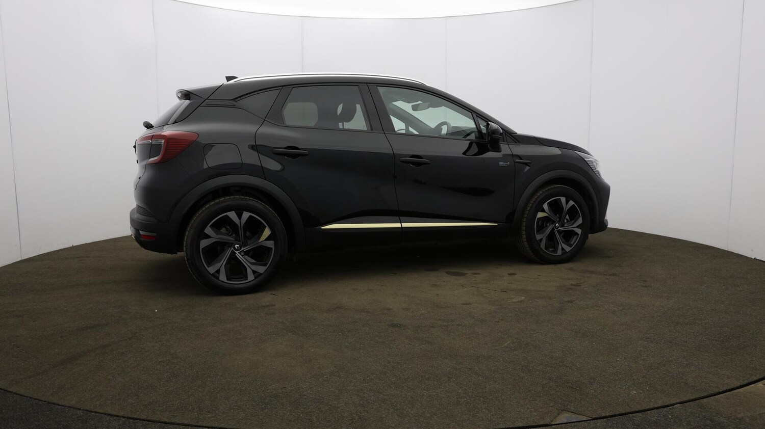 Used Renault Captur 2023 for sale - 76042187: Photo 58
