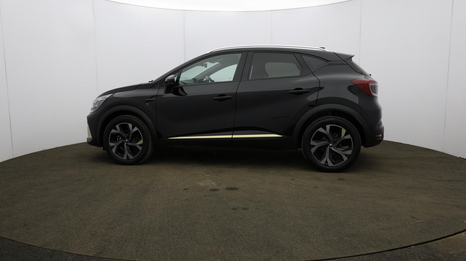 Used Renault Captur 2023 for sale - 76042187: Photo 71
