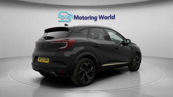 Used Renault Captur 2023 for sale - 76042187: Photo 8