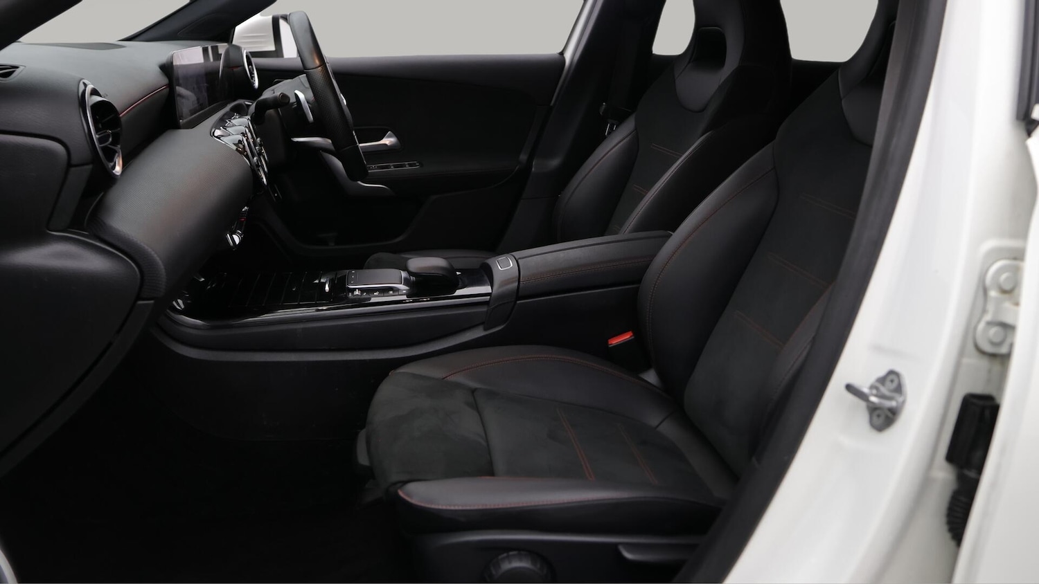 Used Mercedes-Benz A-Class for sale - 76592272: Photo 15