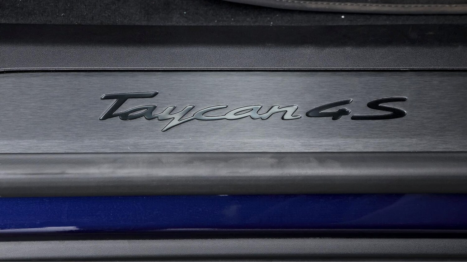 Used Porsche Taycan 2020 for sale - 77220390: Photo 23