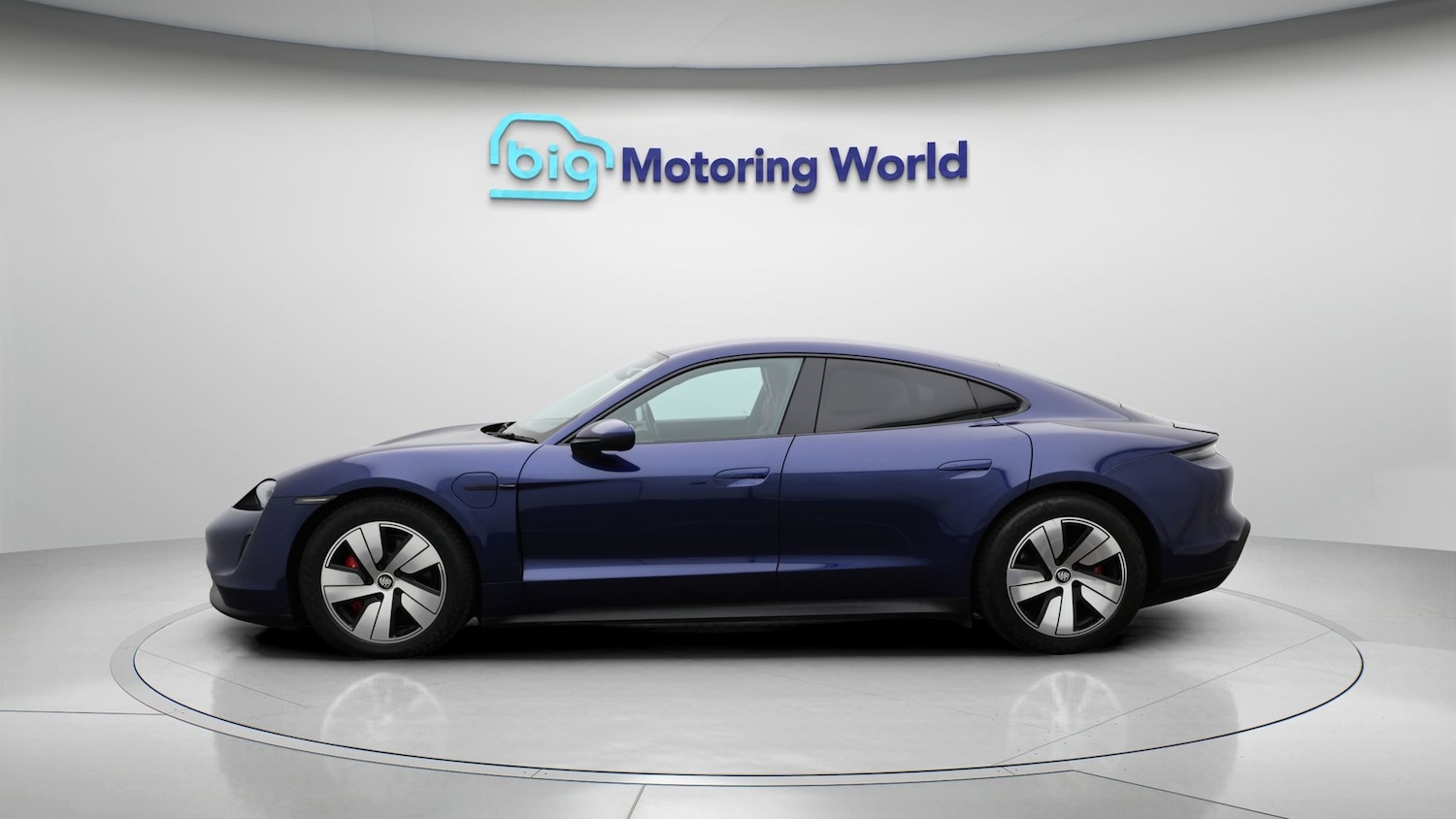 Used Porsche Taycan 2020 for sale - 77220390: Photo 4