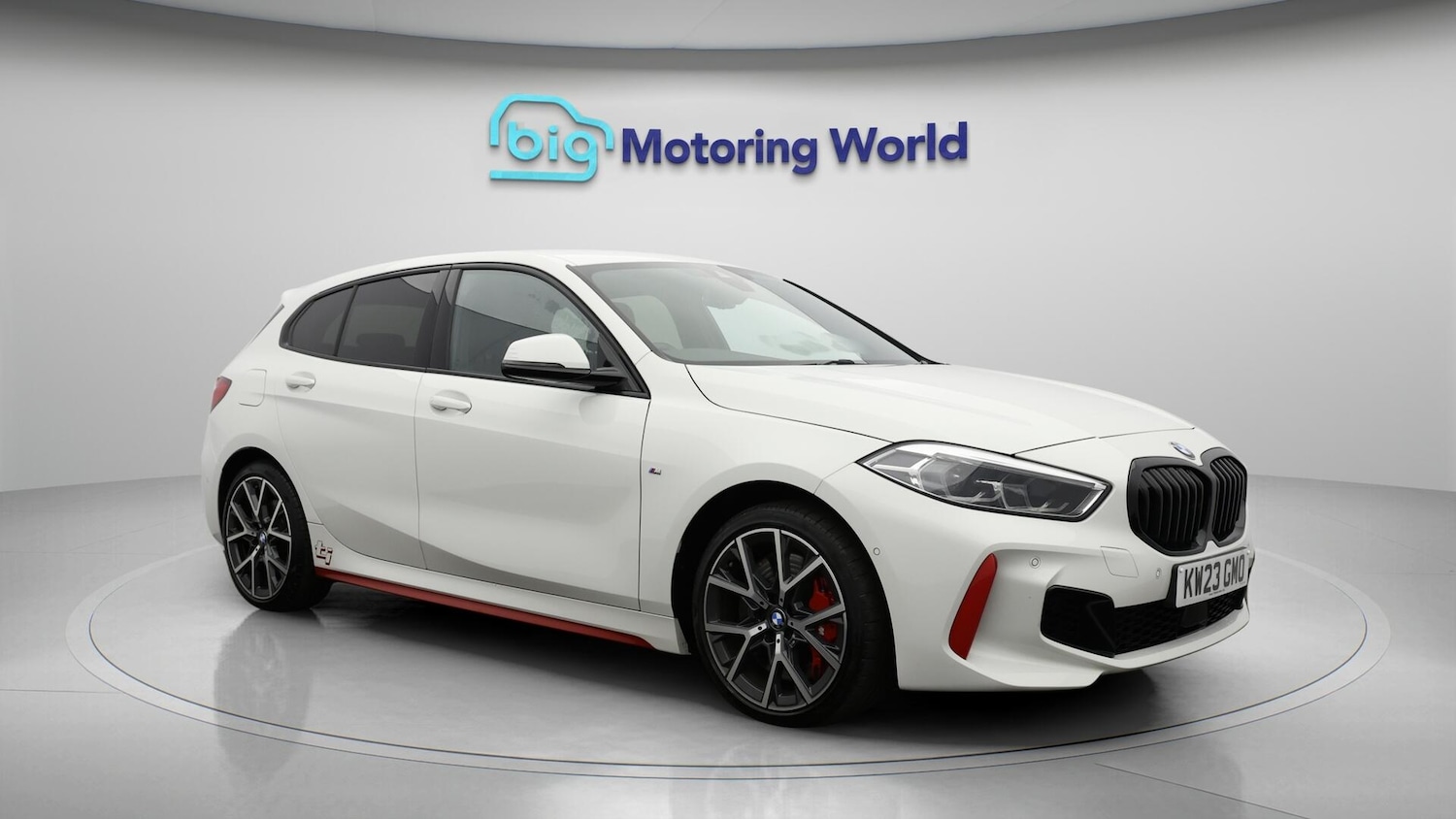 Used BMW 1 Series 2023 for sale - 76013497: Photo 2