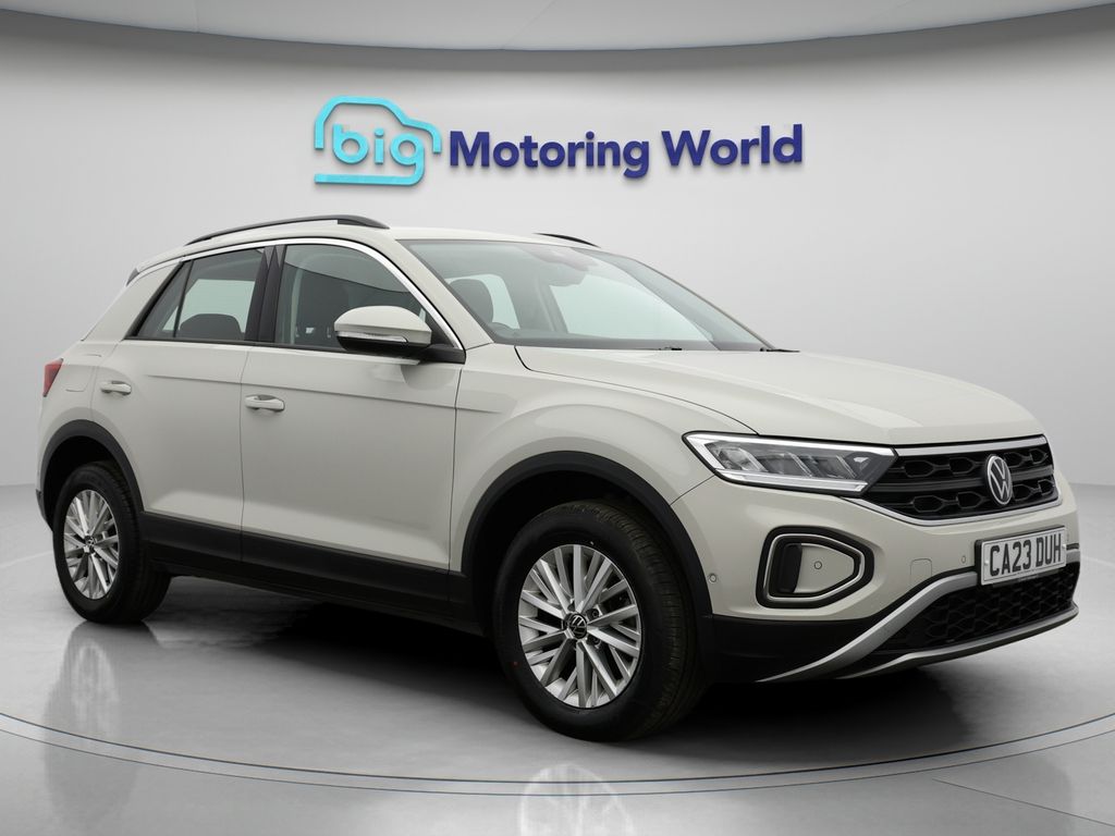 Used Volkswagen T-Roc for sale - 76814987: Photo 10