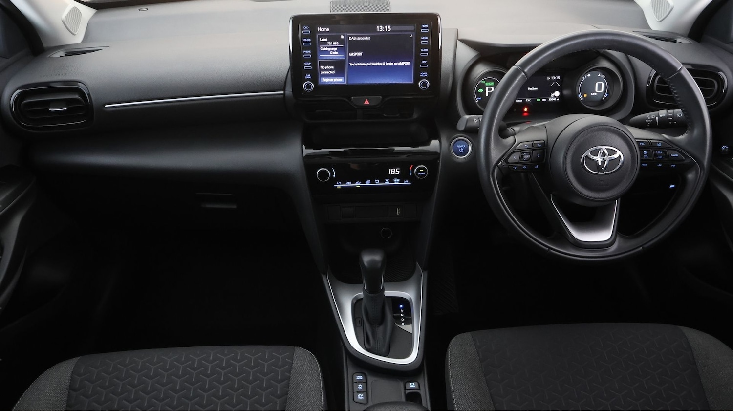 Used Toyota Yaris Cross 2023 for sale - 77932838: Photo 12