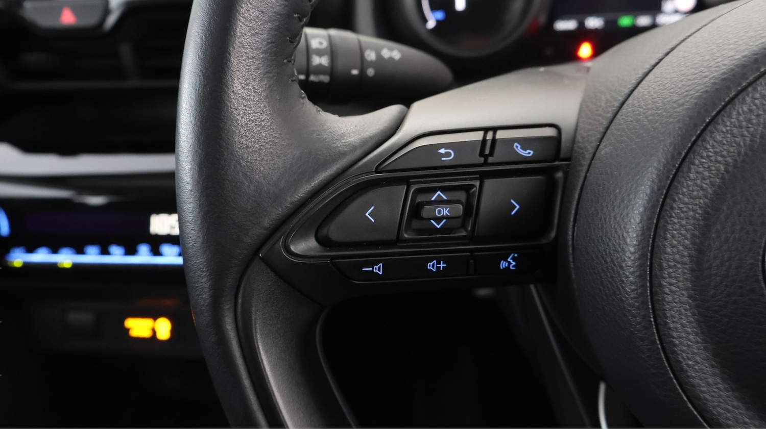 Used Toyota Yaris Cross 2023 for sale - 77932838: Photo 21