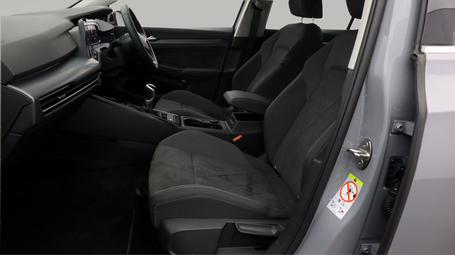 Used Volkswagen Golf 2023 for sale - 77271466: Photo 14