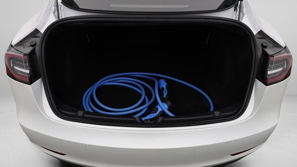 Used Tesla Model 3 2020 for sale - 76215371: Photo 18