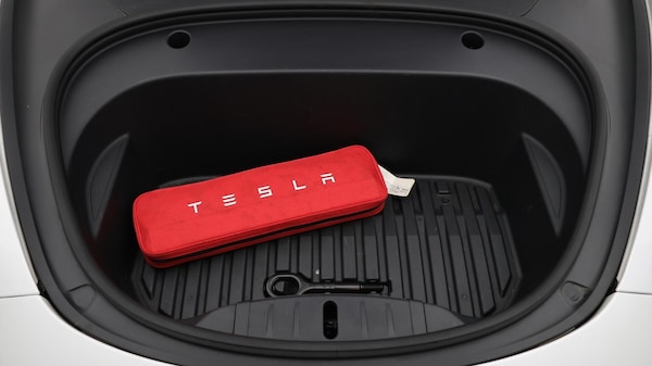 Used Tesla Model 3 2020 for sale - 76215371: Photo 20