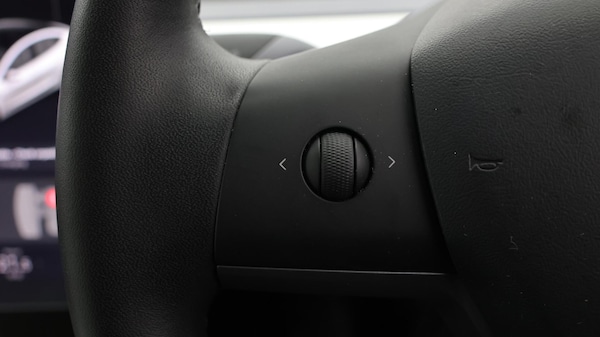 Used Tesla Model 3 2020 for sale - 76215371: Photo 23