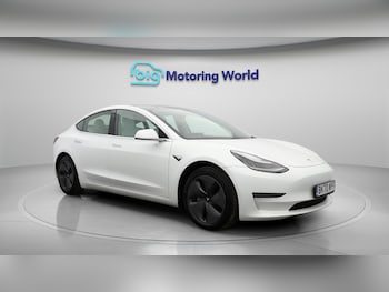 Used Tesla Model 3 2020 for sale - 76215371: Photo 2