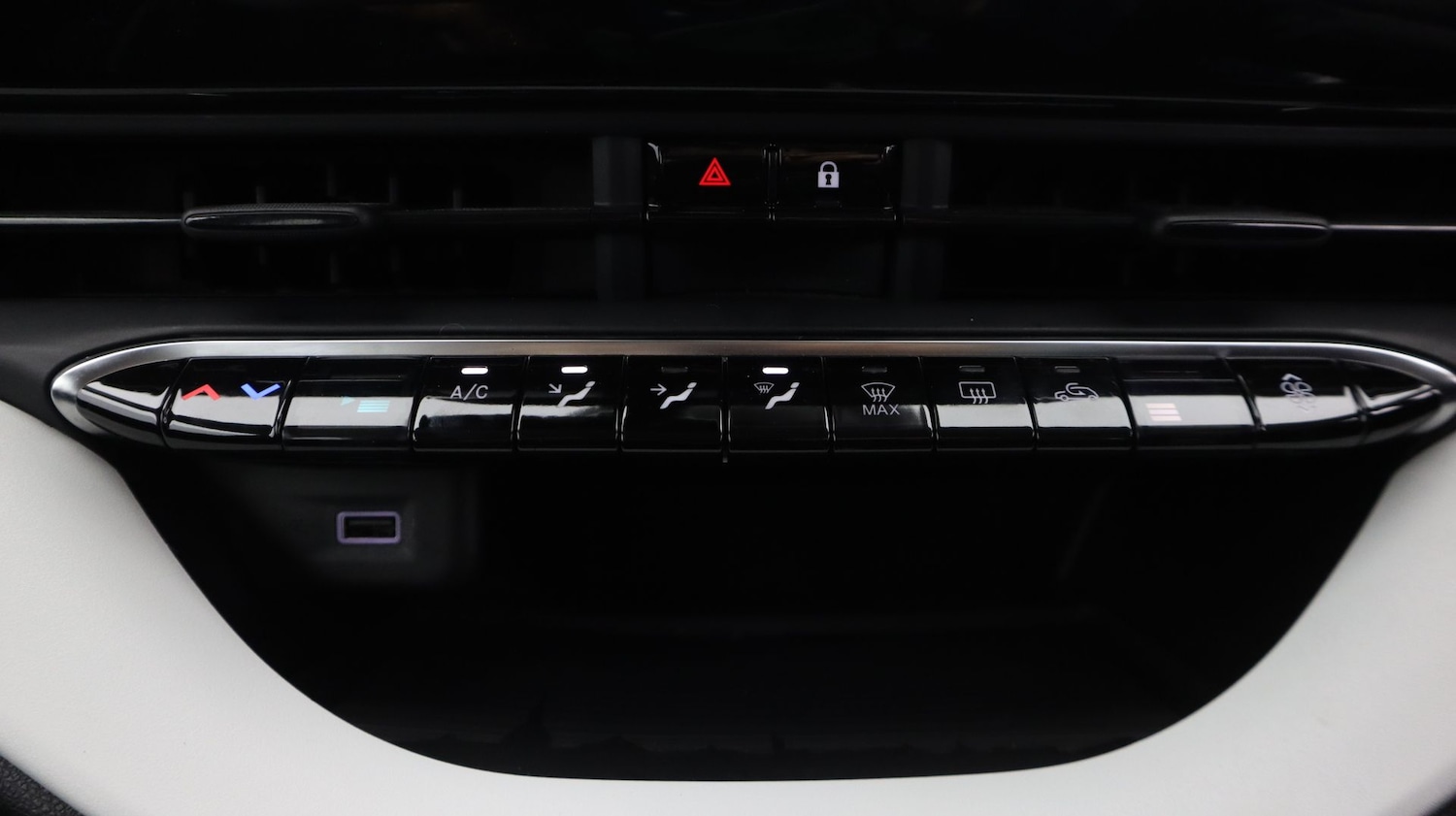 Used Fiat 500 2023 for sale - 77650113: Photo 12