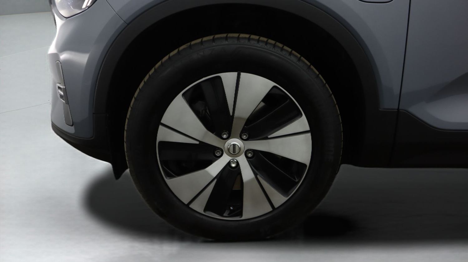 Used Volvo XC40 2023 for sale - 77777497: Photo 18