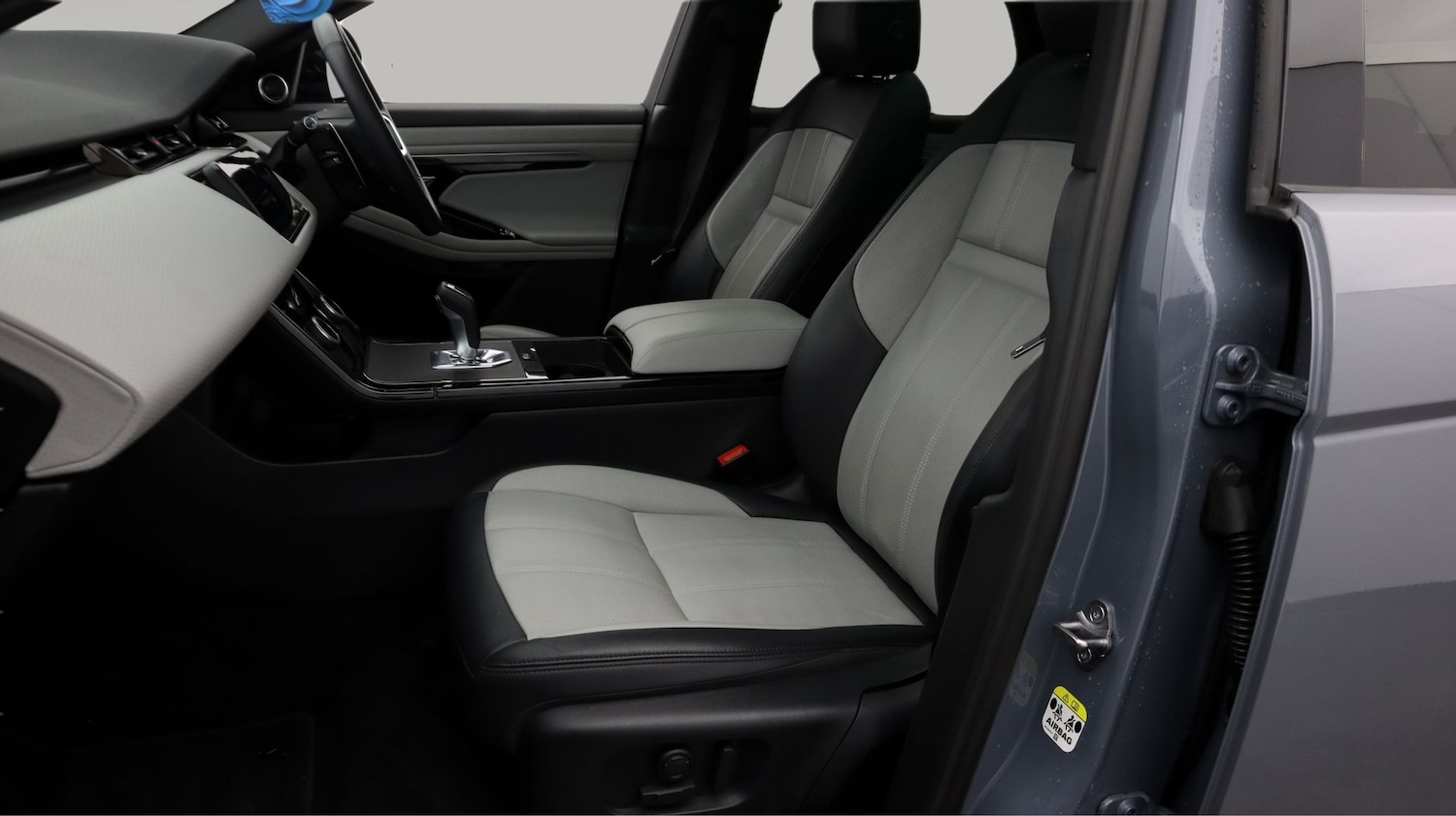 Used Land Rover Range Rover Evoque 2022 for sale - 77558177: Photo 14