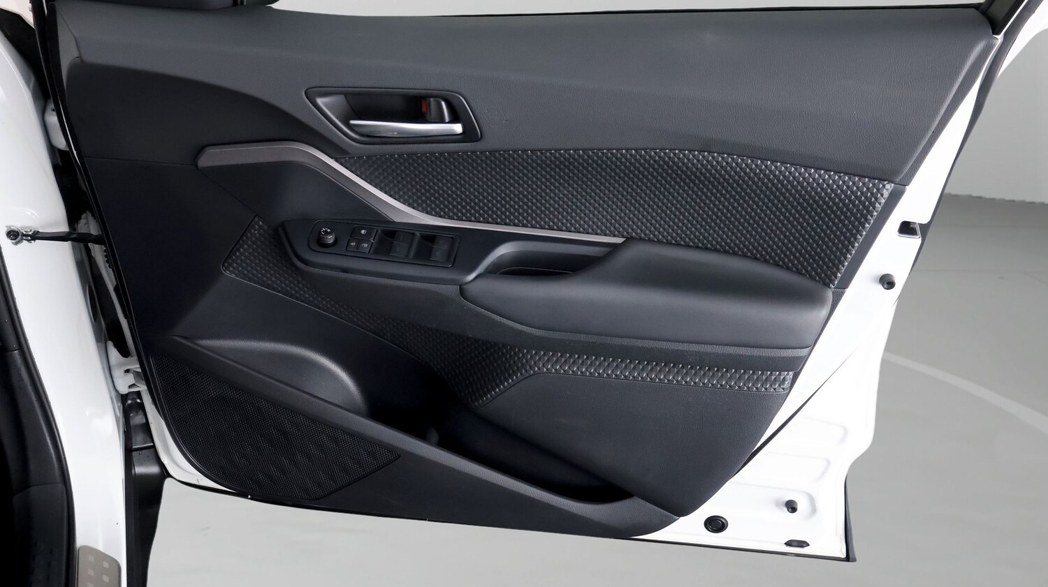 Used Toyota C-HR 2022 for sale - 77282389: Photo 14