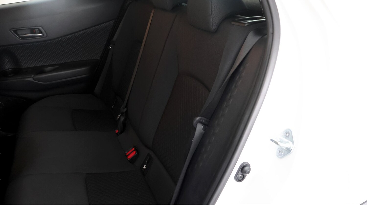 Used Toyota C-HR 2022 for sale - 77282389: Photo 15