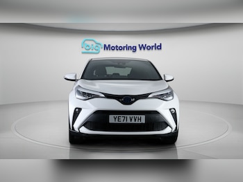 Used Toyota C-HR 2022 for sale - 77282389: Photo