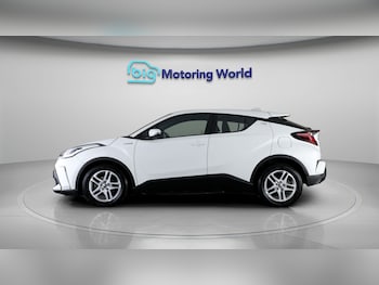 Used Toyota C-HR 2022 for sale - 77282389: Photo