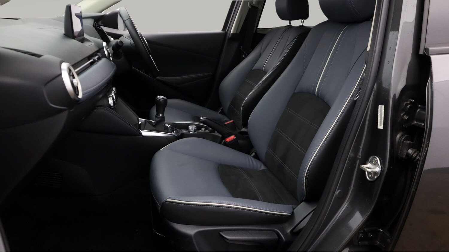 Used Mazda Mazda2 2022 for sale - 77428341: Photo 14