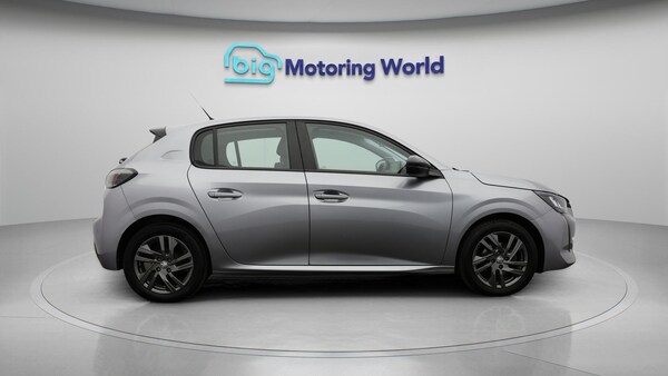 Used Peugeot 208 2022 for sale - 76013032: Photo 9