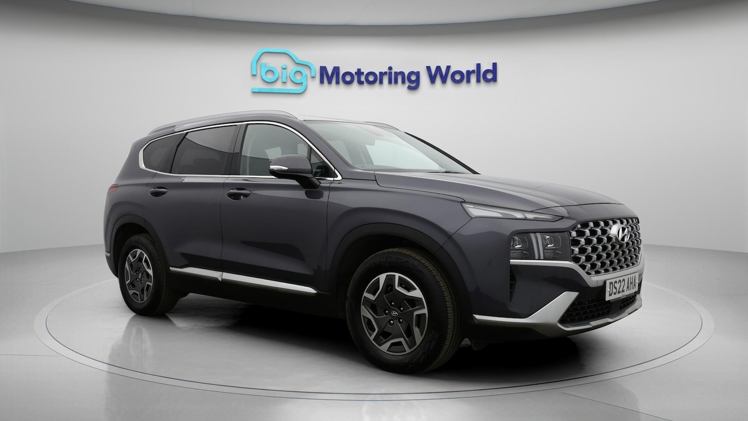 Used Hyundai Santa Fe 2022 for sale - 76388382: Photo 2