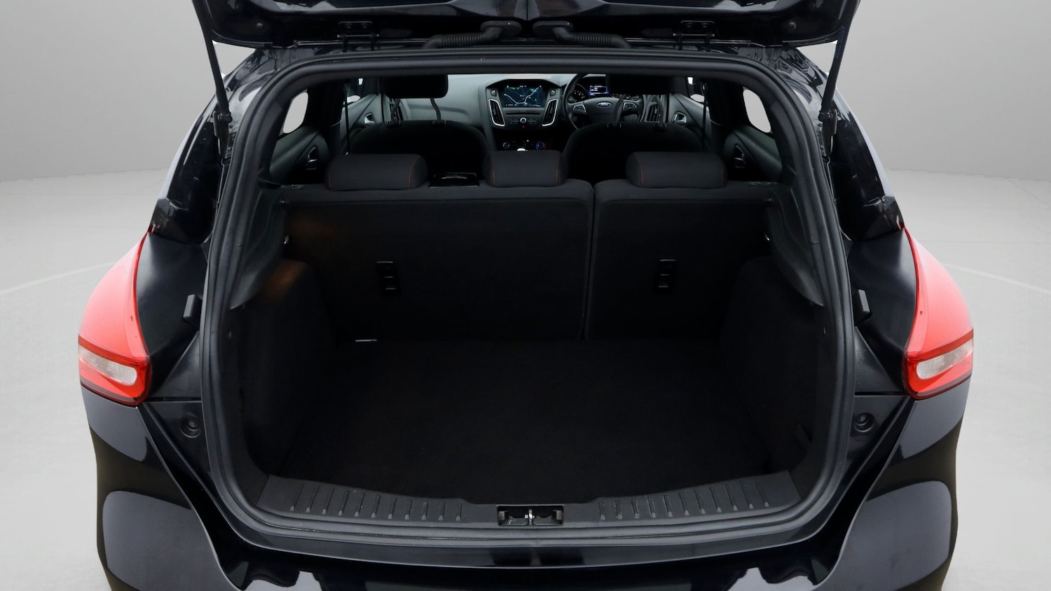 Used Ford Focus 2018 for sale - 77777498: Photo 17