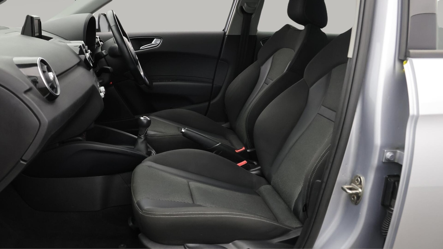 Used Audi A1 2017 for sale - 76137393: Photo 15