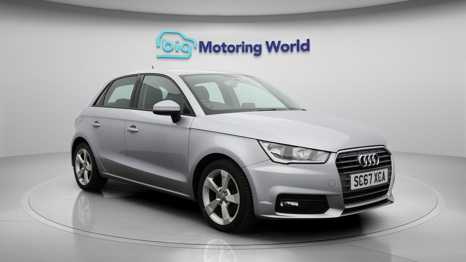 Used Audi A1 2017 for sale - 76137393: Photo 2