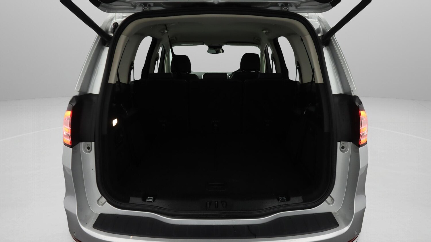 Used Ford Galaxy 2020 for sale - 76592450: Photo 18