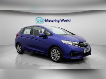 (69) - 1.3 i-VTEC SE Hatchback 5dr Petrol CVT Euro 6 (s/s) (102 ps)