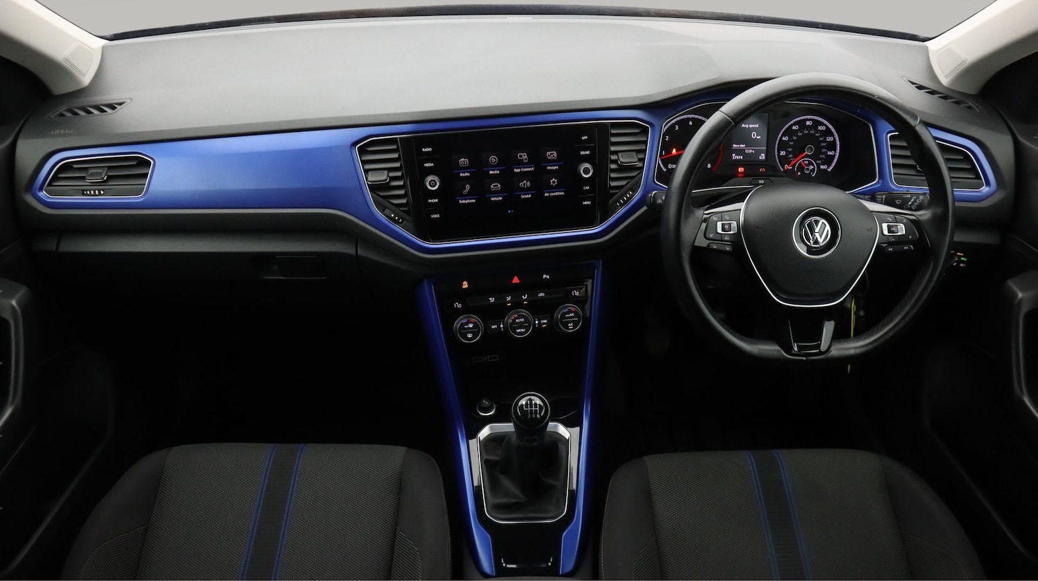 Used Volkswagen T-Roc 2018 for sale - 77946921: Photo 13