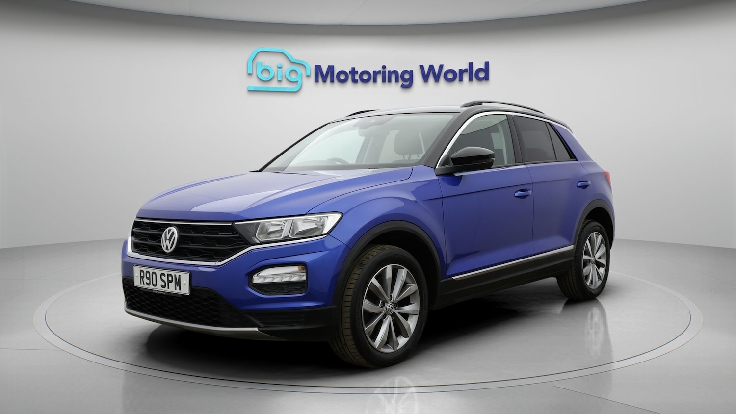 Used Volkswagen T-Roc 2018 for sale - 77946921: Photo 3