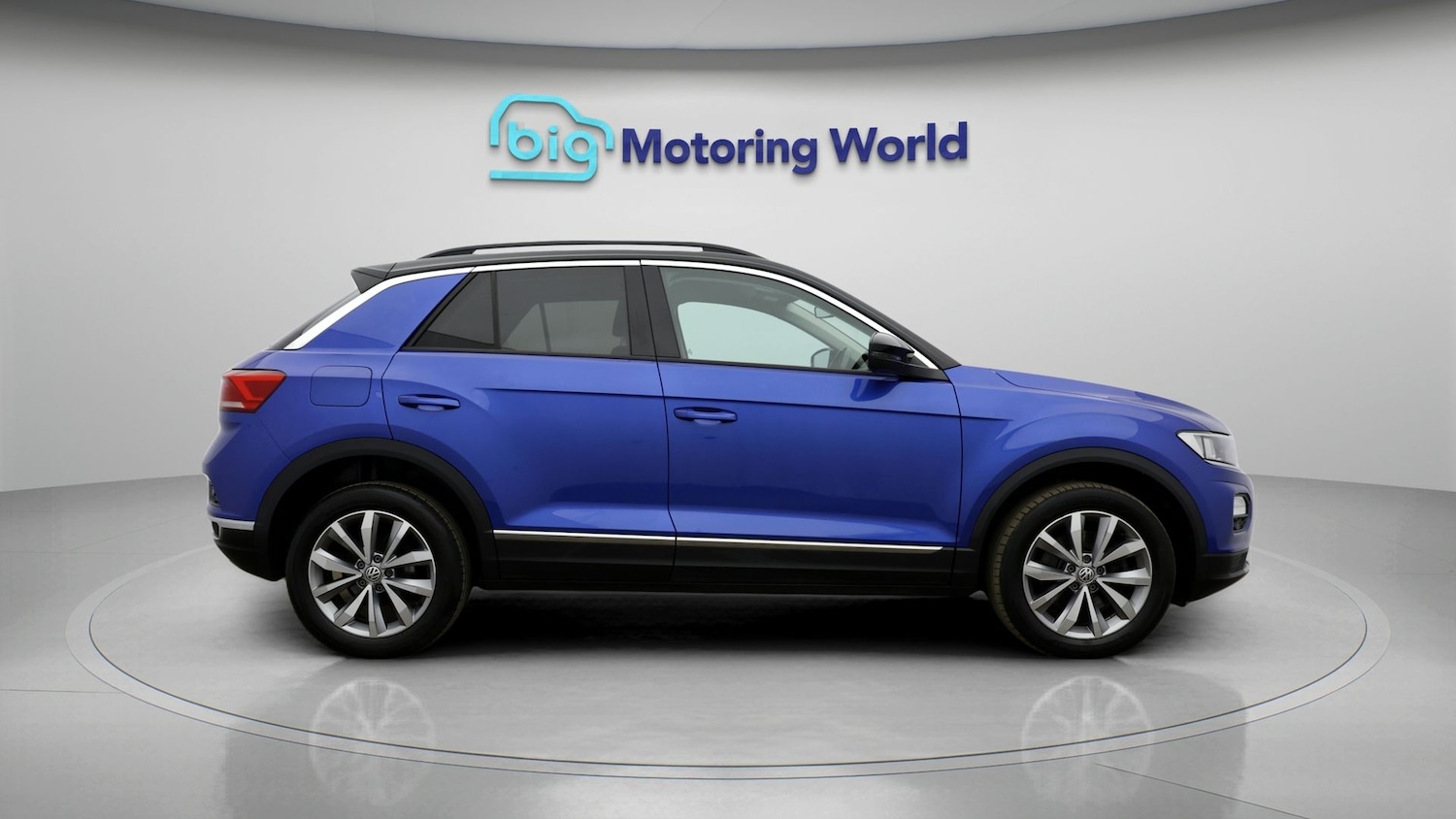 Used Volkswagen T-Roc 2018 for sale - 77946921: Photo 8