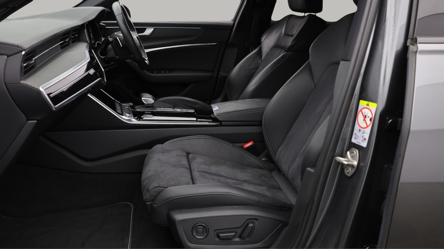 Used Audi A6 Avant 2021 for sale - 76440775: Photo 15