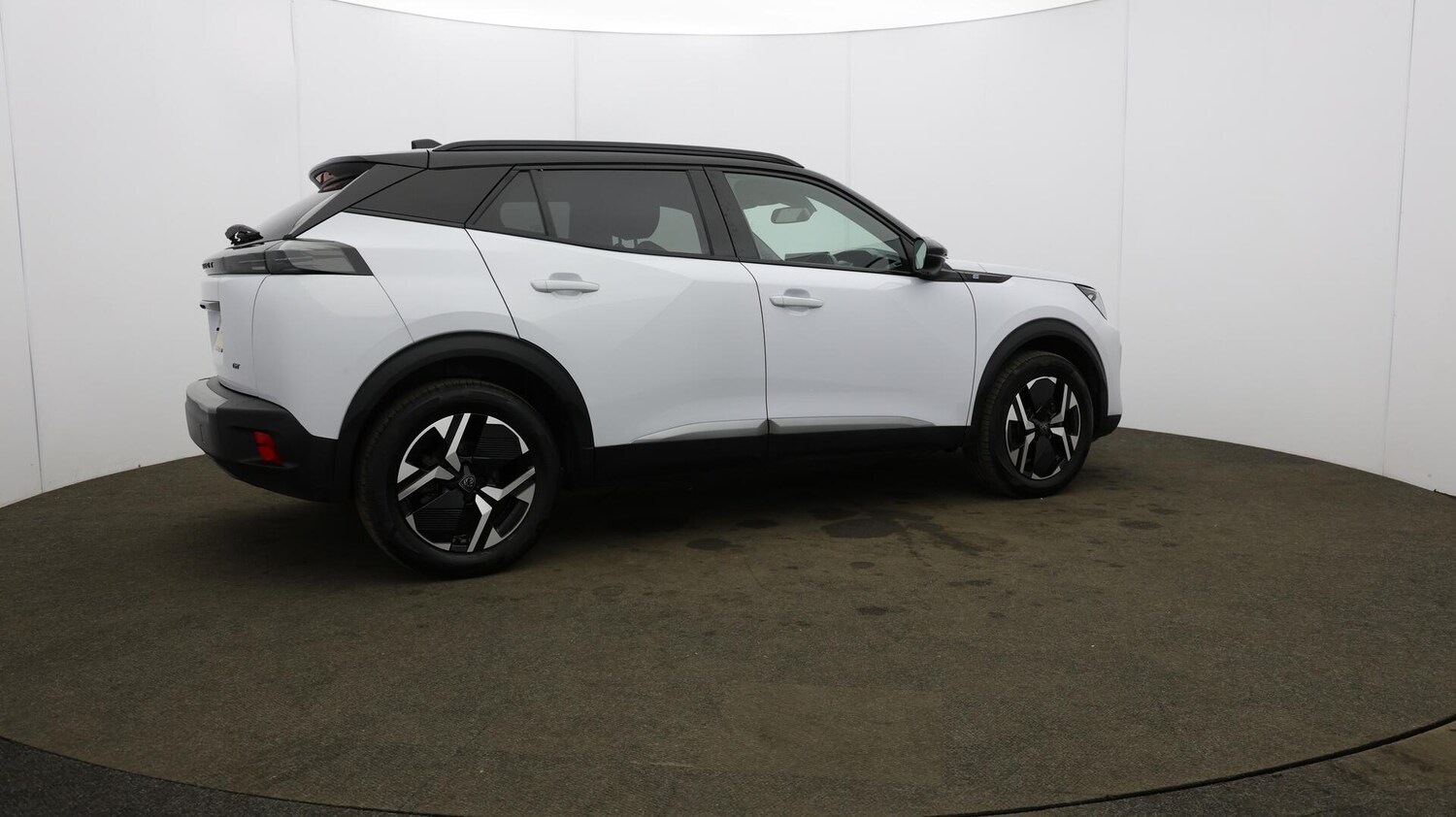 Used Peugeot E-2008 2024 for sale - 76137786: Photo 55