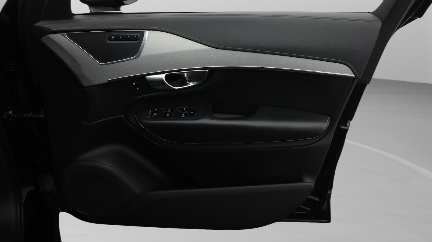 Used Volvo XC90 2017 for sale - 76592506: Photo 16