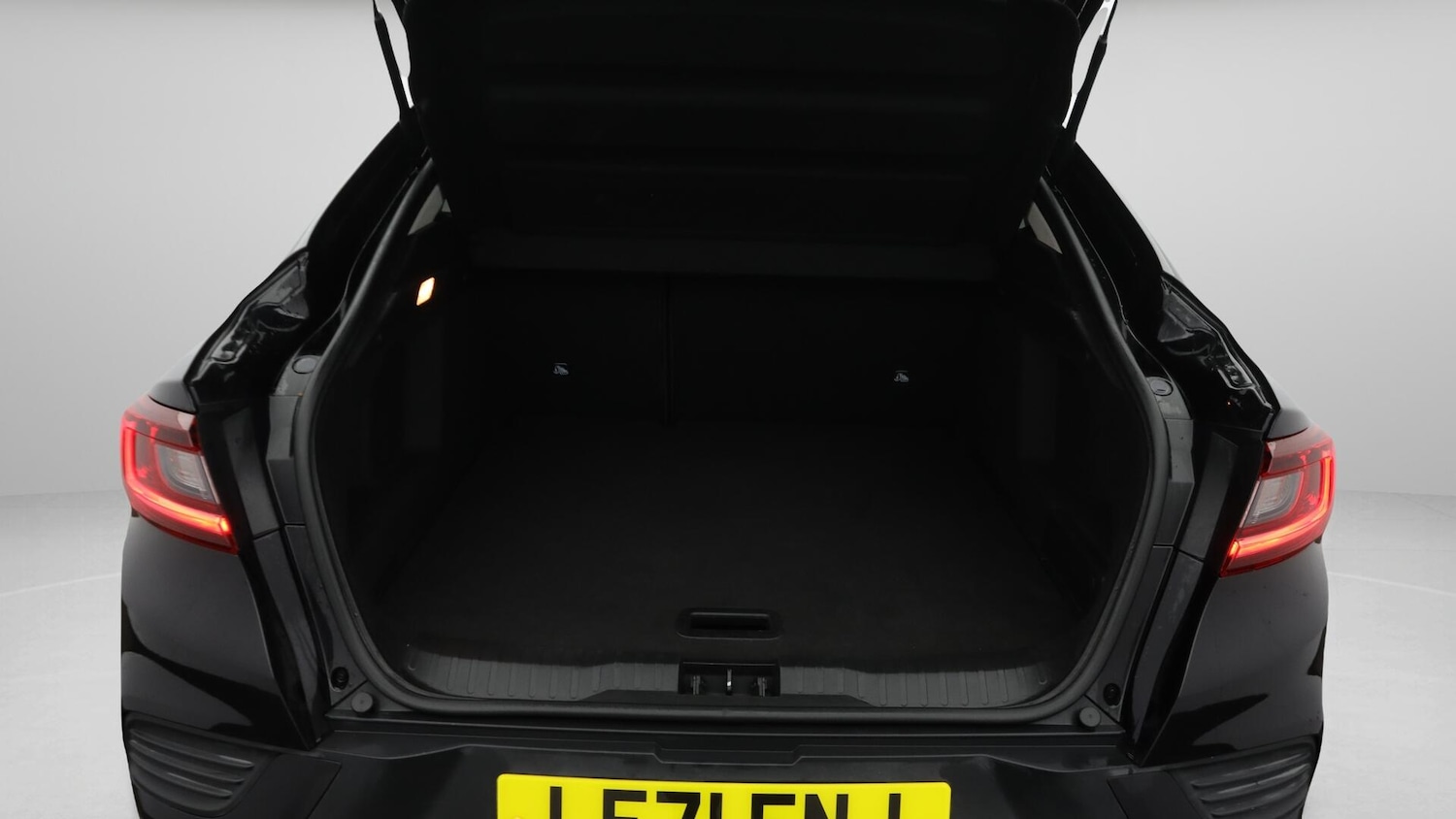 Used Renault Arkana 2021 for sale - 76592144: Photo 18