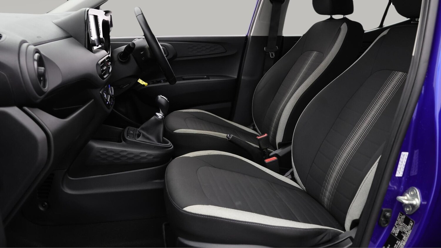 Used Hyundai i10 2022 for sale - 76307378: Photo 15