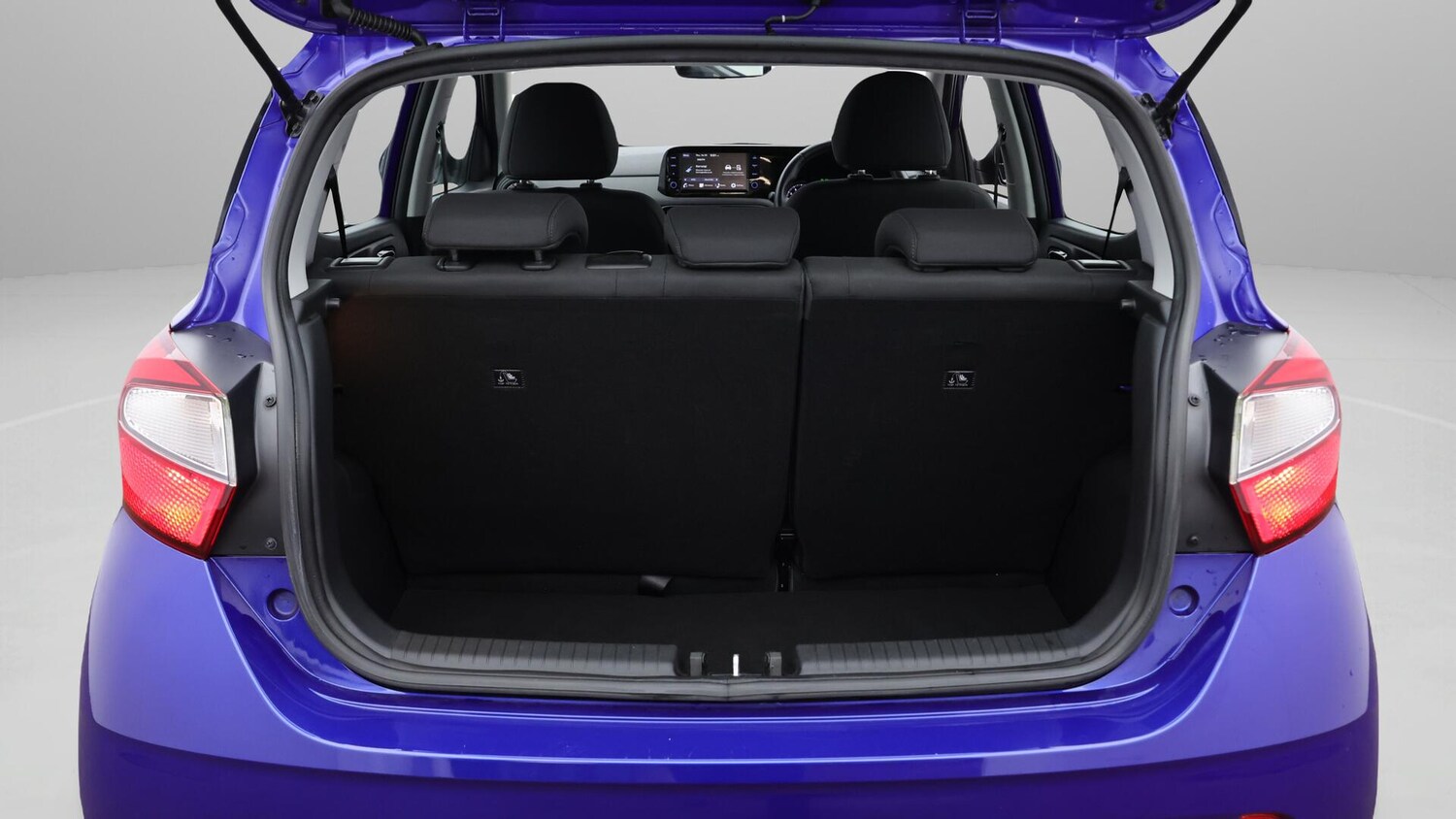 Used Hyundai i10 2022 for sale - 76307378: Photo 18