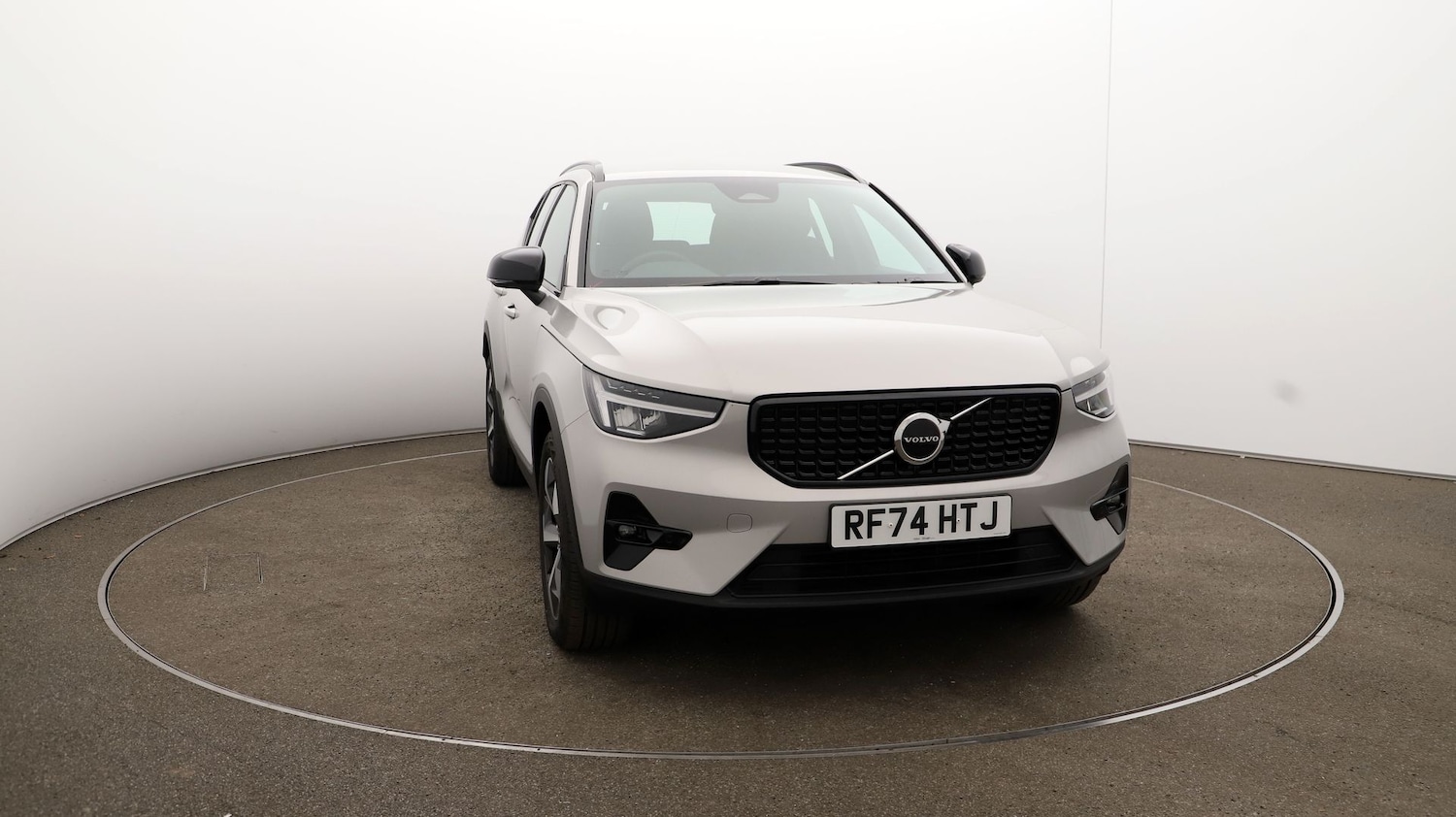Used Volvo XC40 2024 for sale - 76810309: Photo 33