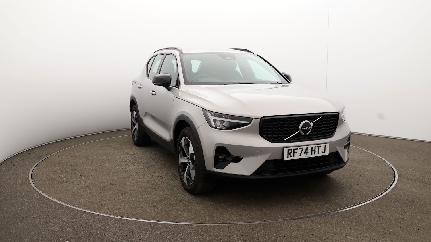 Used Volvo XC40 2024 for sale - 76810309: Photo 34