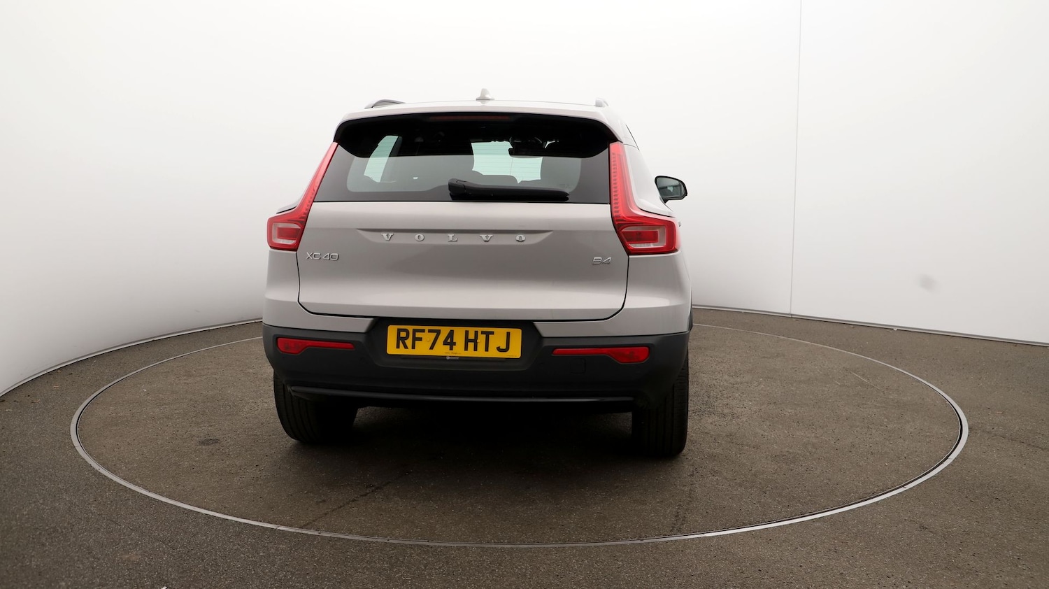 Used Volvo XC40 2024 for sale - 76810309: Photo 49