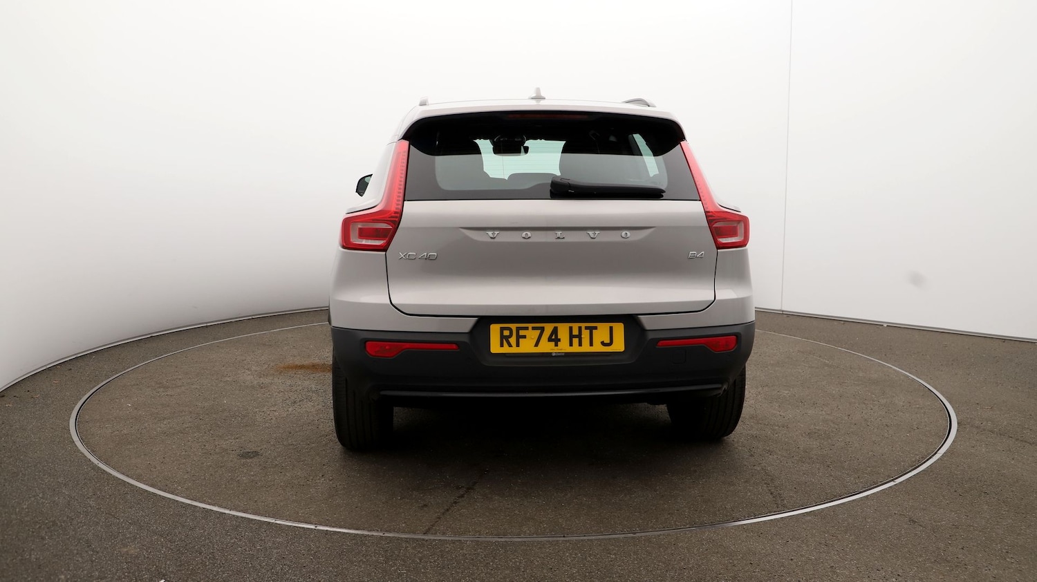 Used Volvo XC40 2024 for sale - 76810309: Photo 51