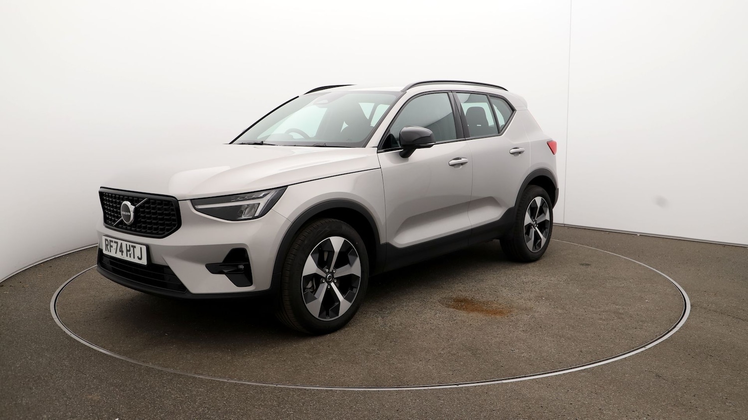 Used Volvo XC40 2024 for sale - 76810309: Photo 61