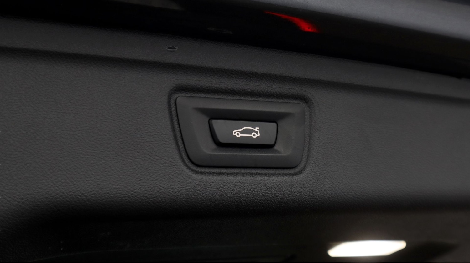 Used BMW 3 Series 2022 for sale - 77953763: Photo 21