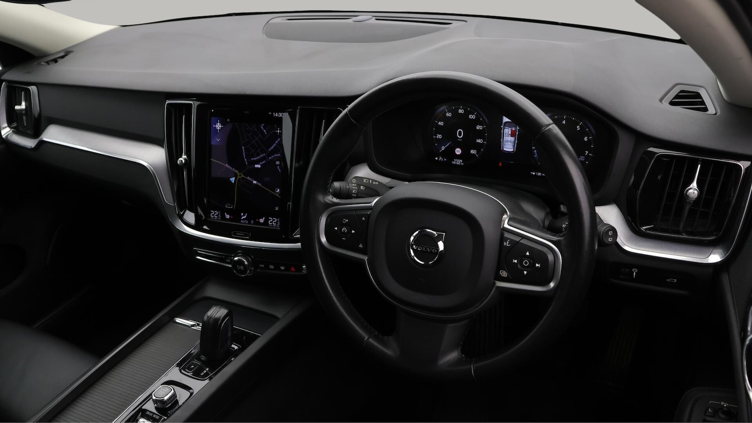 Used Volvo V60 2020 for sale - 75915033: Photo 10