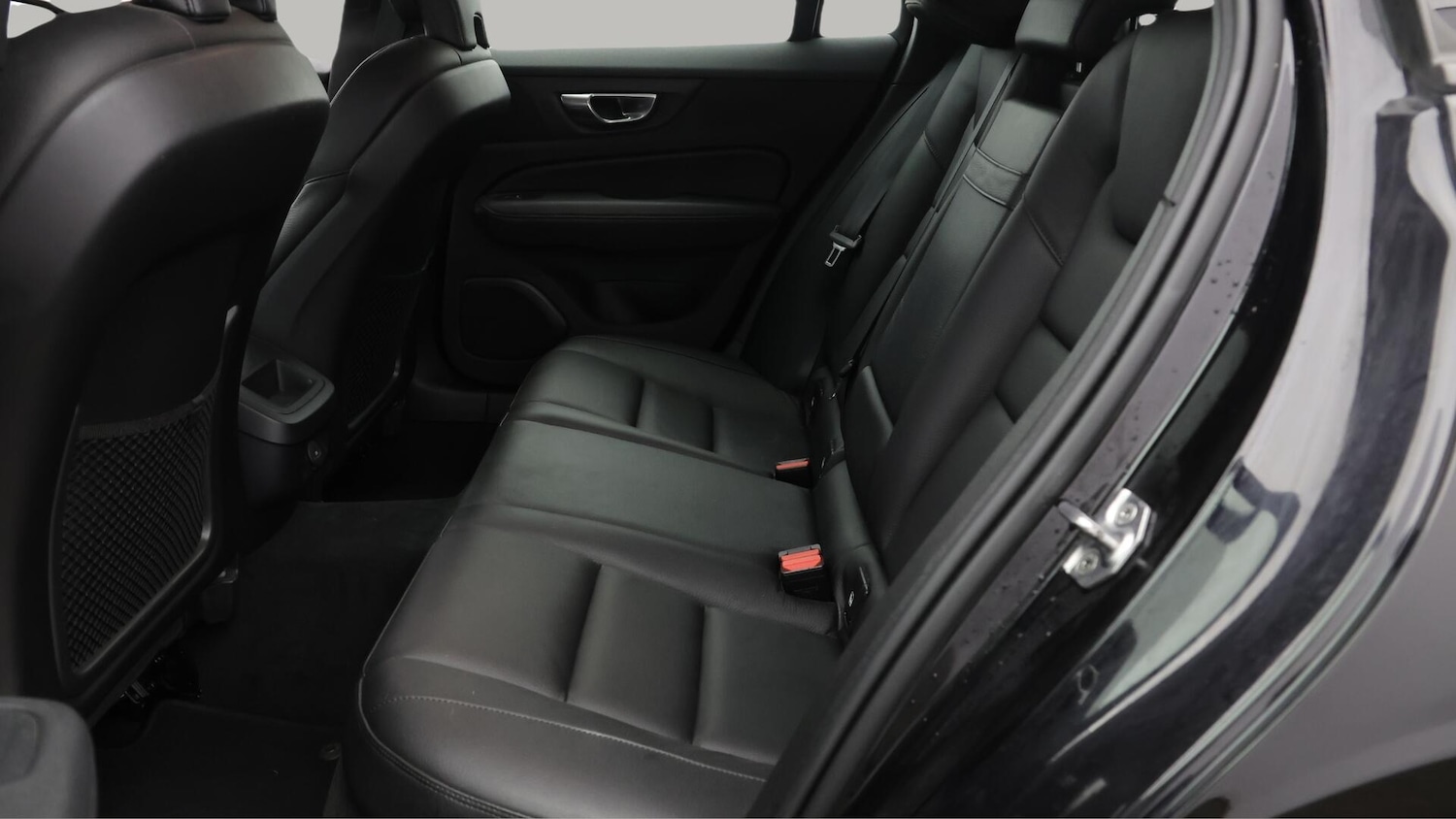 Used Volvo V60 2020 for sale - 75915033: Photo 17