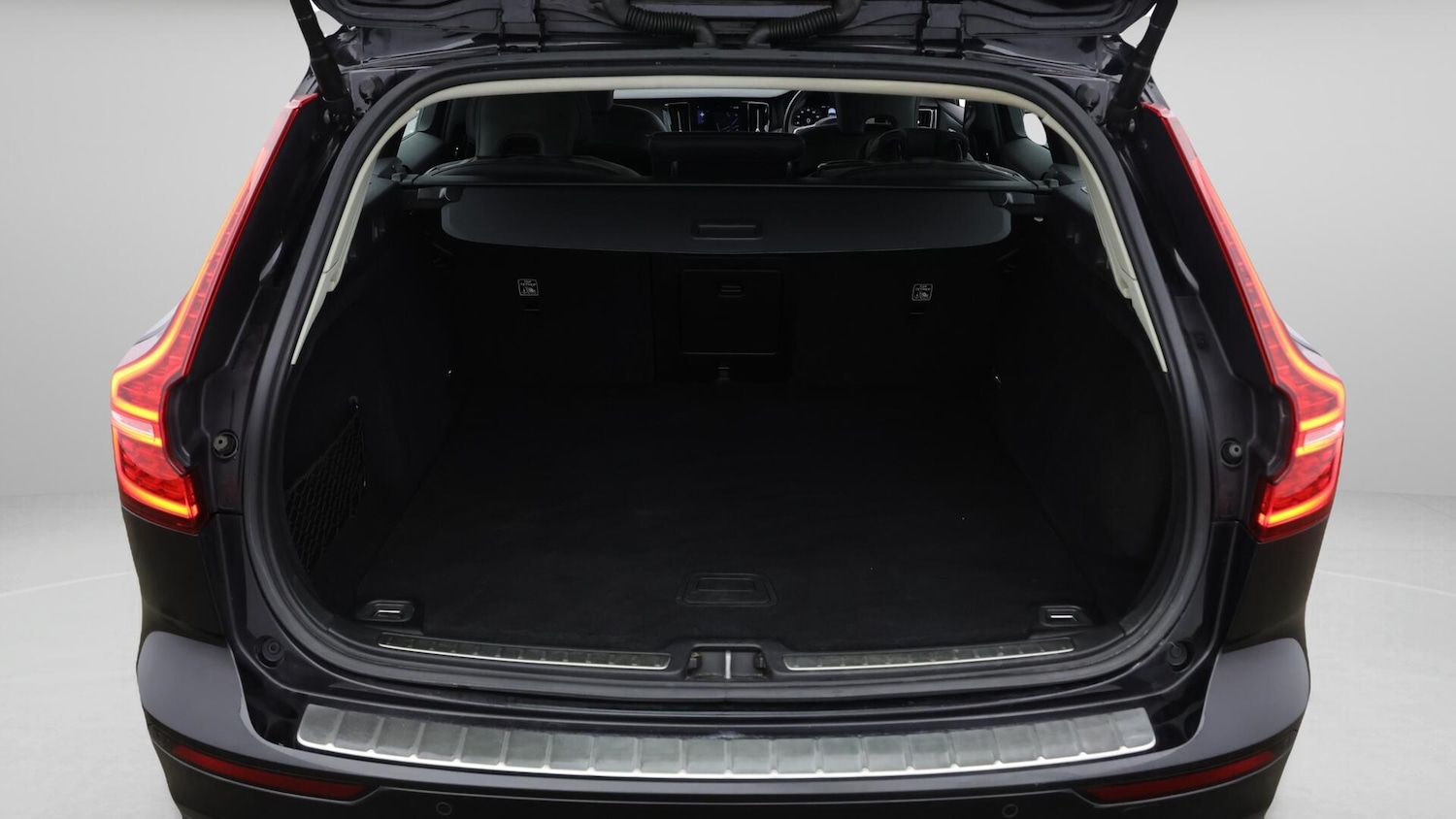 Used Volvo V60 2020 for sale - 75915033: Photo 18