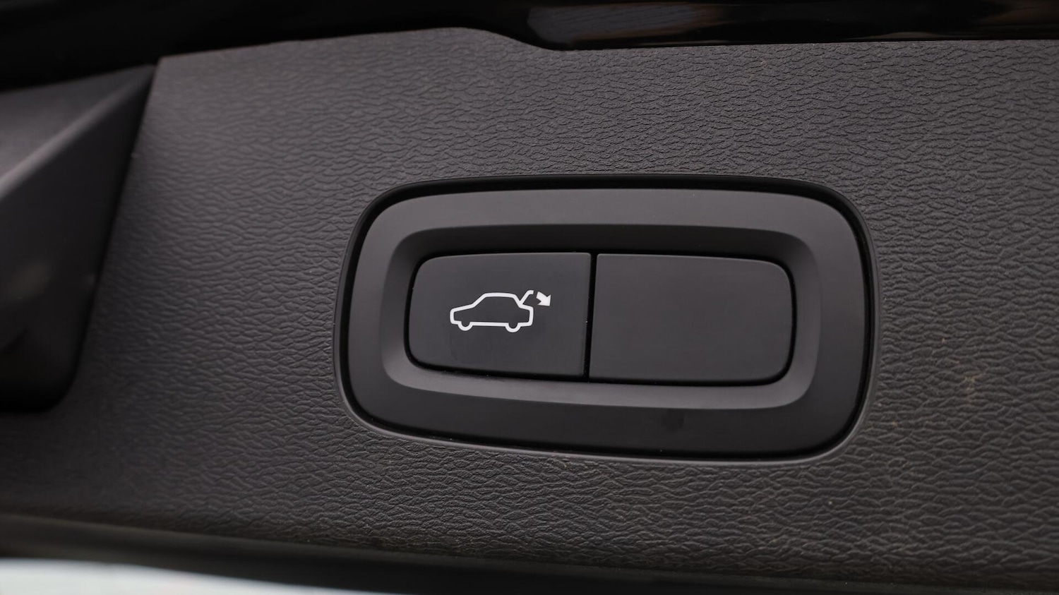 Used Volvo V60 2020 for sale - 75915033: Photo 23